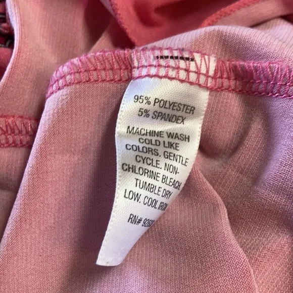 JE Ladies Pink Top - Picture 8 of 8